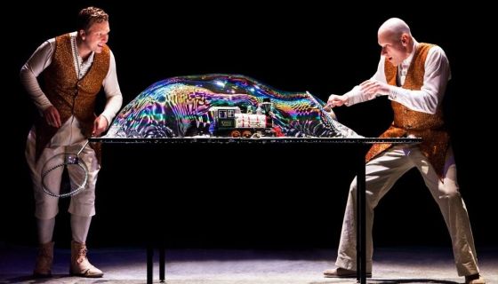 Шоу мыльных пузырей «Clinc»