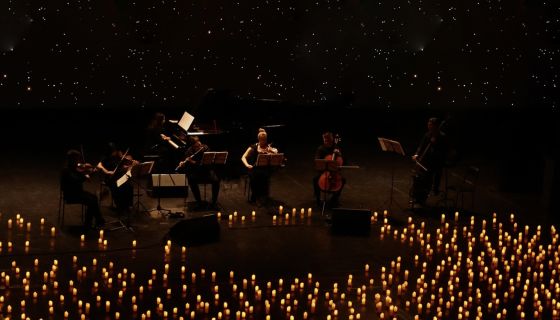 Оркестр при свечах Muse. Мировые хиты, Артем