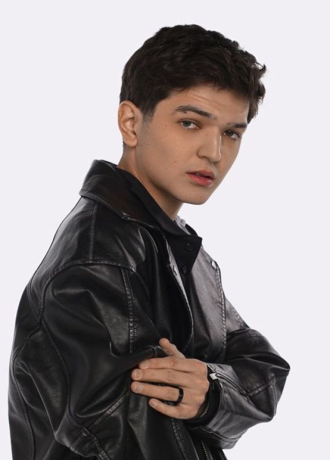 Akmal’, Находка